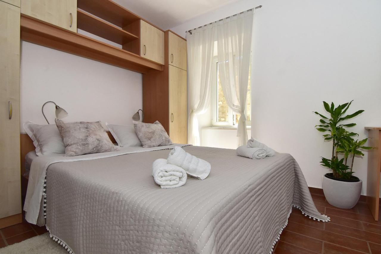 Old Town Studio Apartments Μακάρσκα Εξωτερικό φωτογραφία